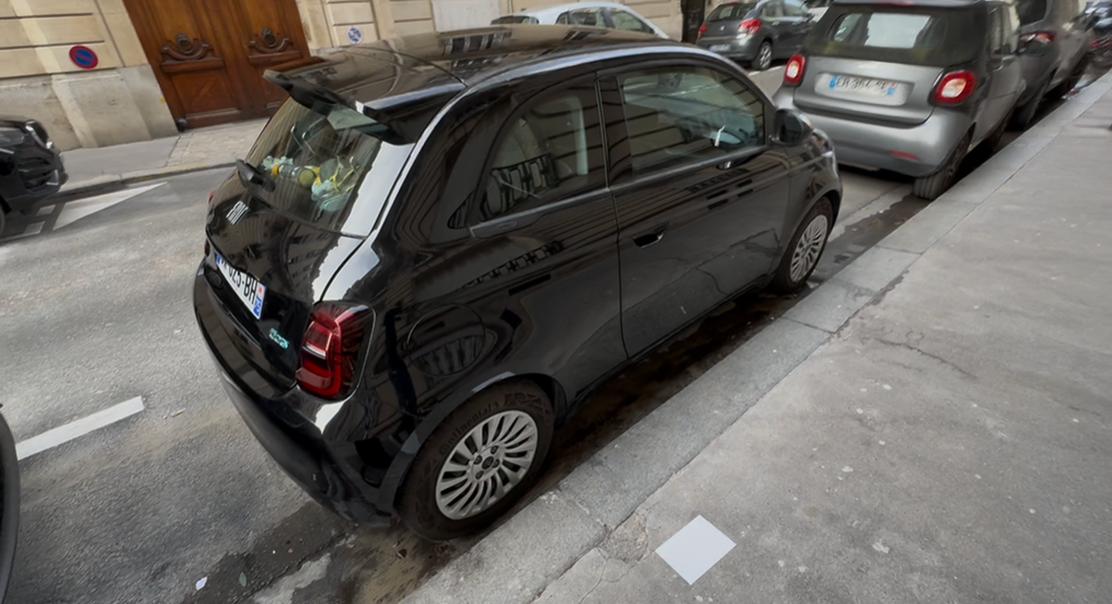 Nettoyage intérieur et extérieur de la voiture
