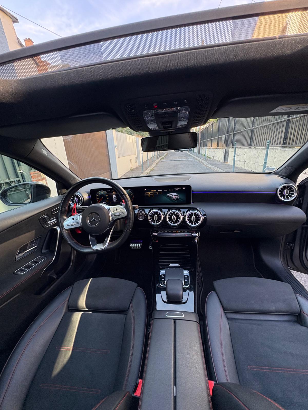 Nettoyage intérieur de la voiture